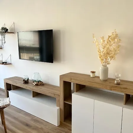 Al Vicolo Stretto דירה *