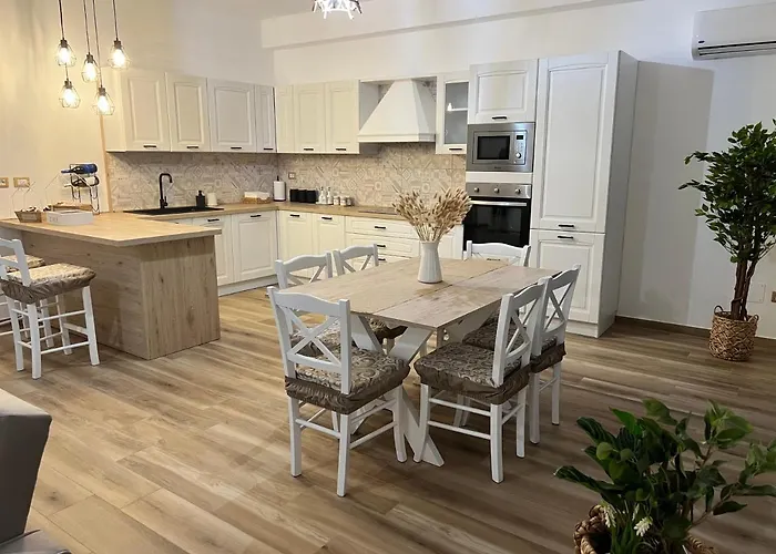 Al Vicolo Stretto * ブランカレオーネ・マリーナ